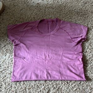 Lululemon Athletica Swiftly Tech - Short Sleeve